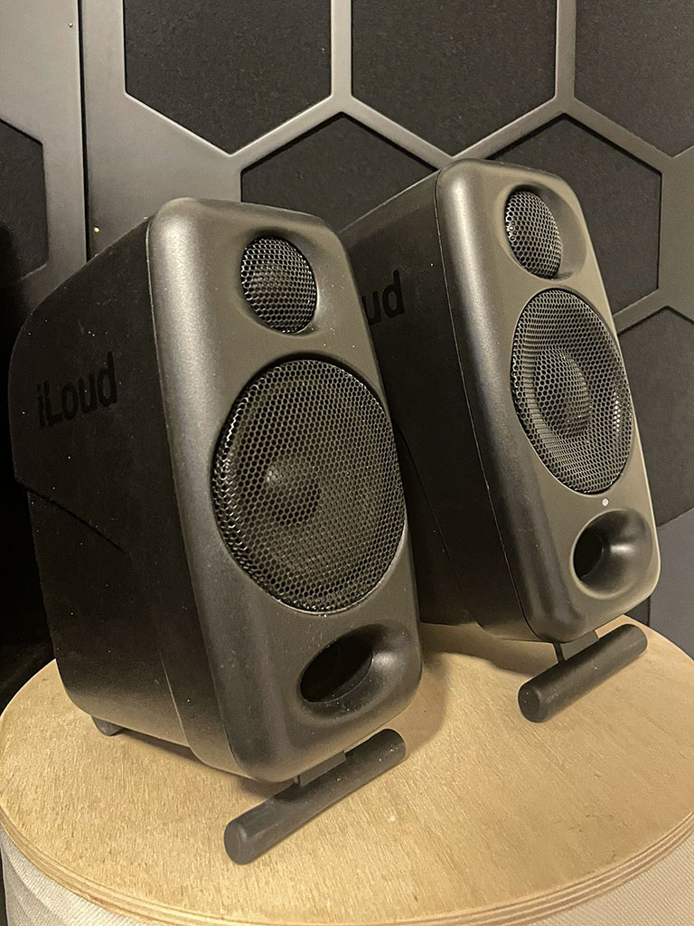 iLoud Micro Monitor vs. iLoud Micro Monitor Pro: Detailed Comparison